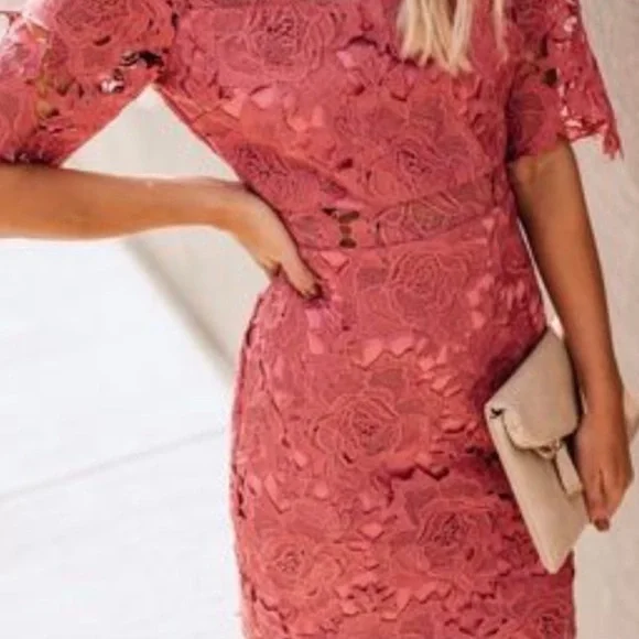 Vici collection mauve lace dress - Picture 2 of 4